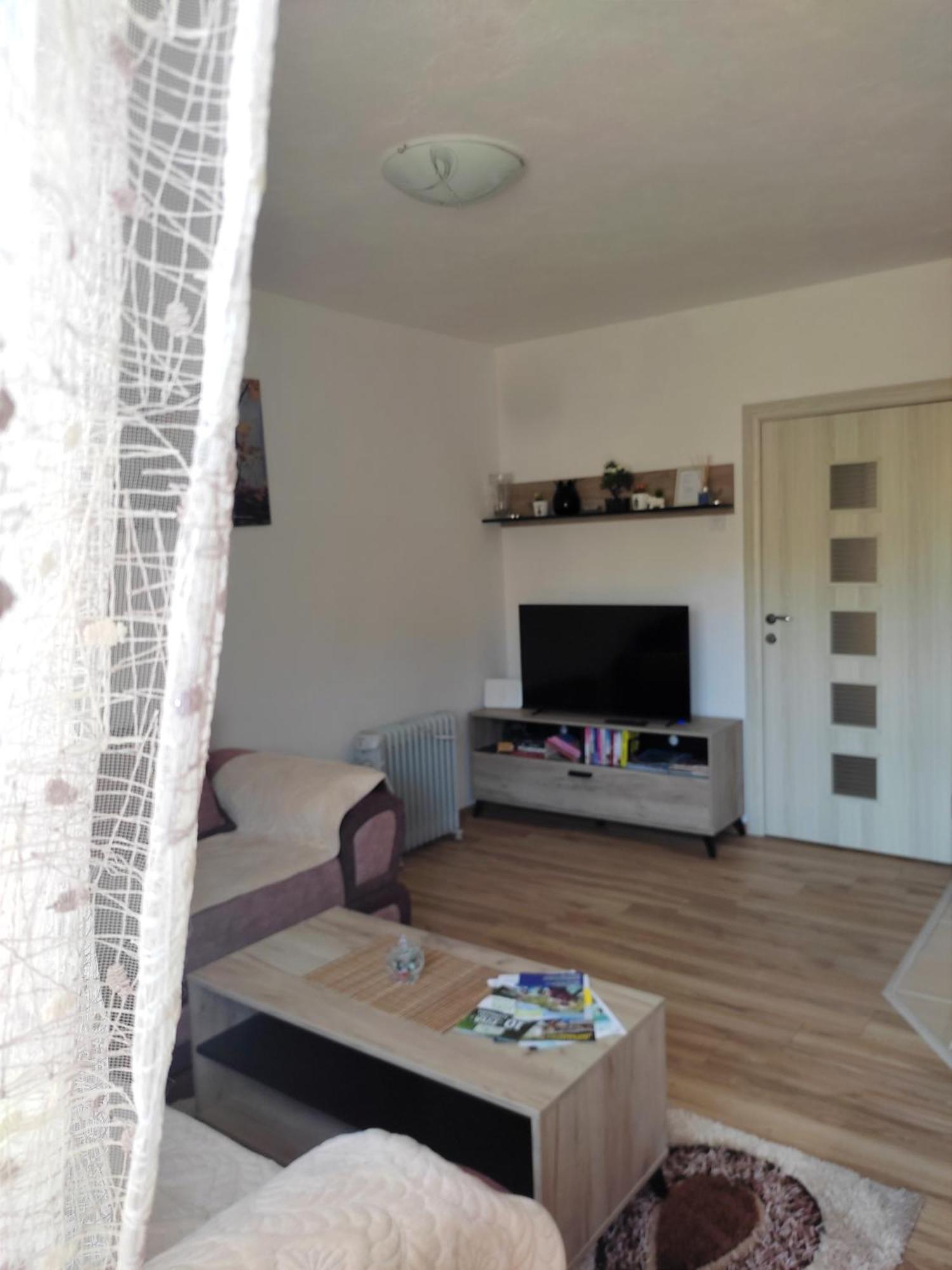Apartment La Casa Плужине Экстерьер фото