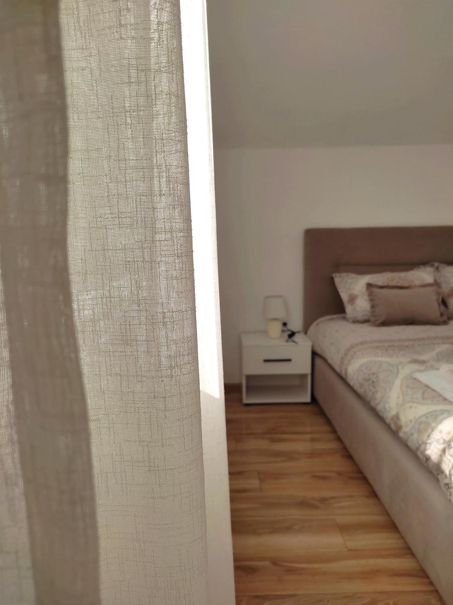 Apartment La Casa Плужине Экстерьер фото