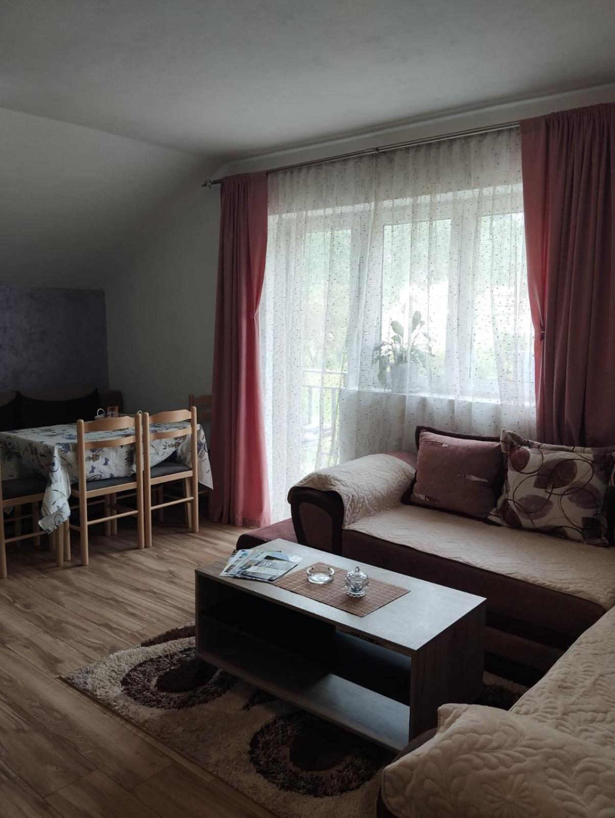 Apartment La Casa Плужине Экстерьер фото