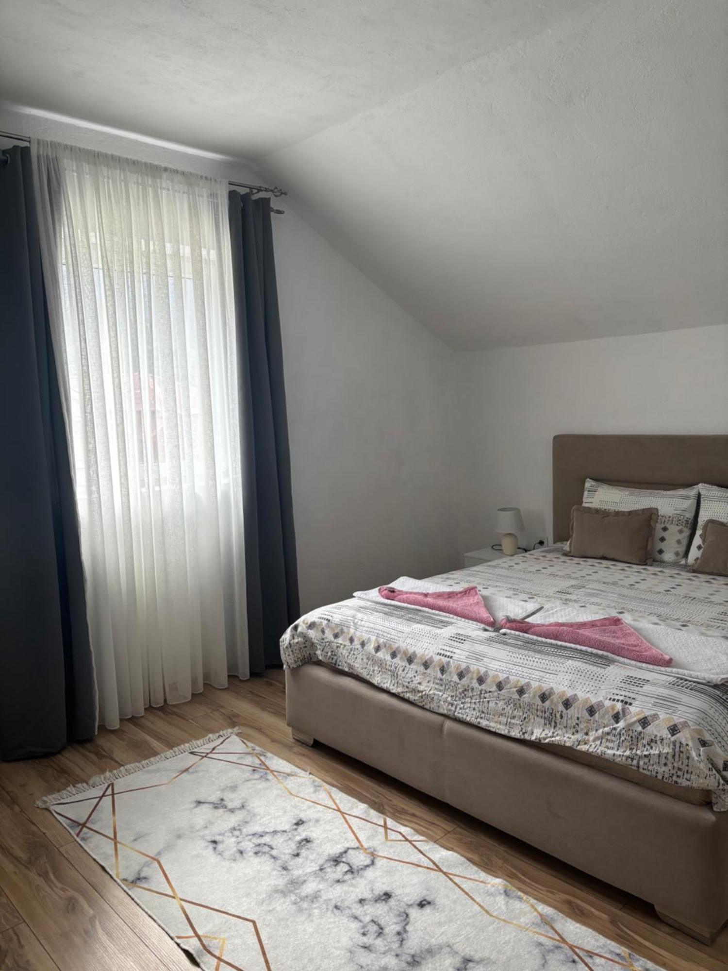 Apartment La Casa Плужине Экстерьер фото